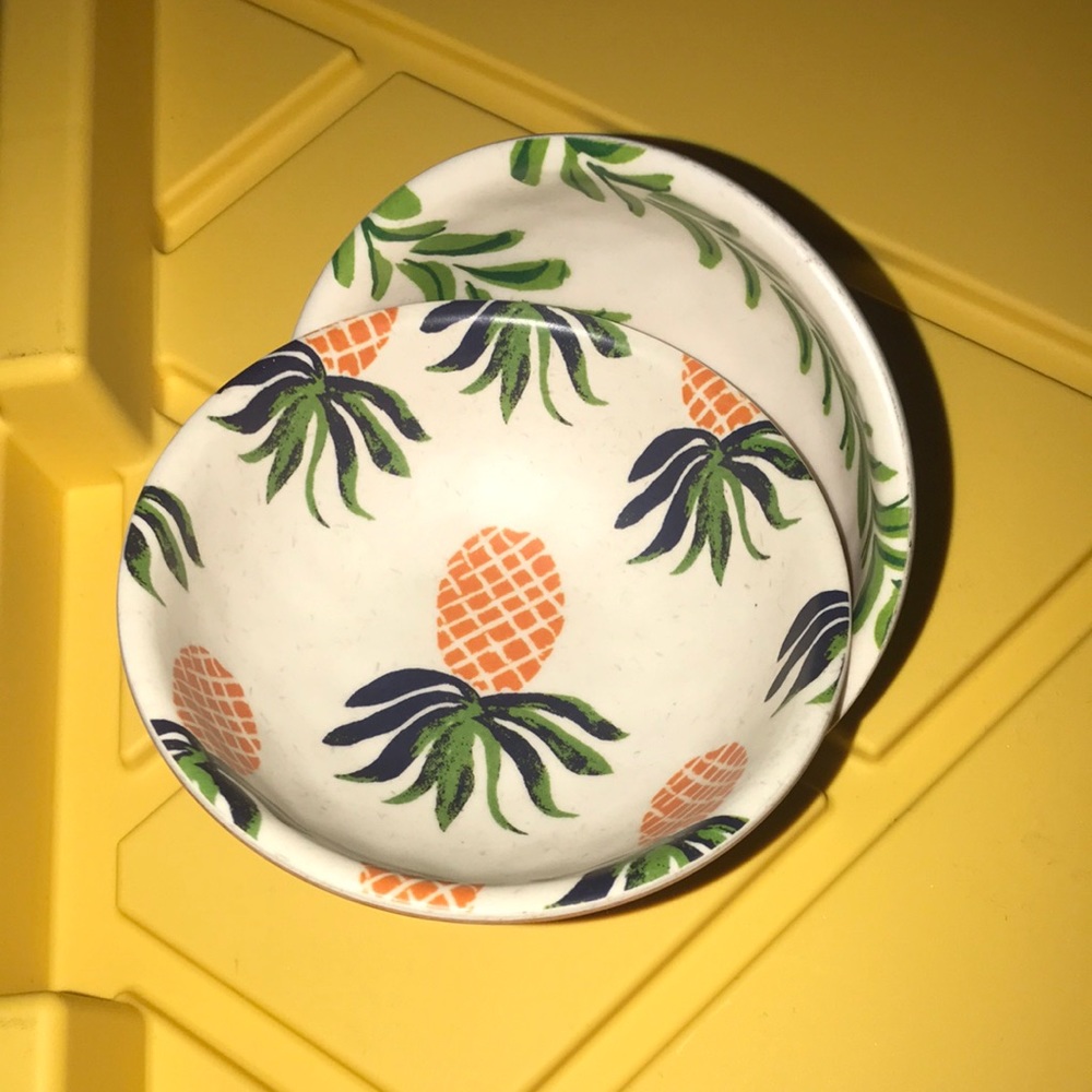 New Set of 2 Opalhouse Melamime dip bowls with Pineapple 🍍 print